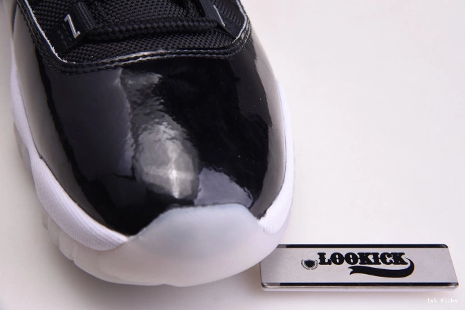 CT8012-011 Air Anniversary 11 Jordan 25th 0822